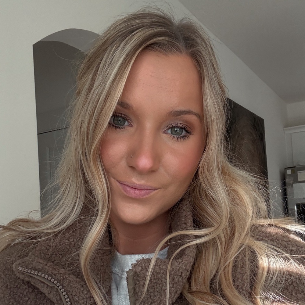 Meet your Posher, Meaghan